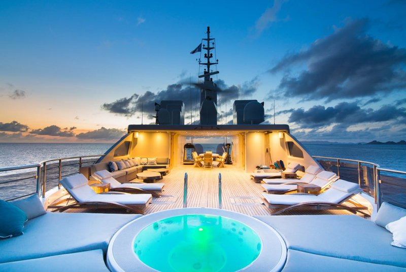 Golden Yachts 82.5 Omega