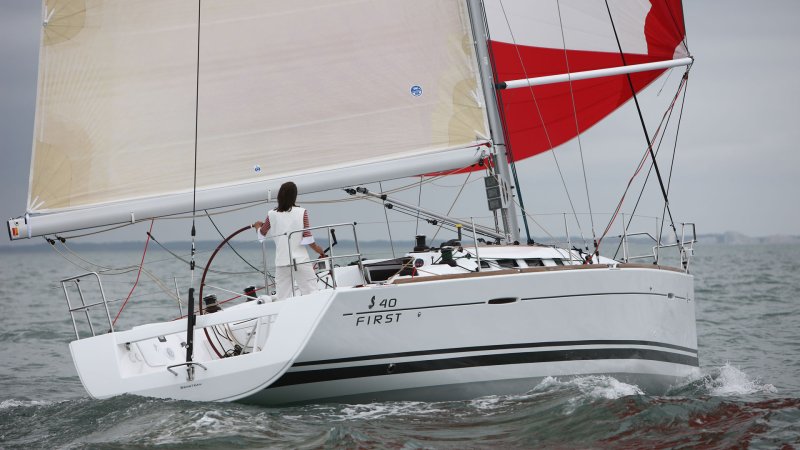Beneteau first 40