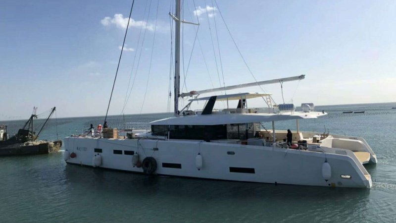 Ventus 33 яхта