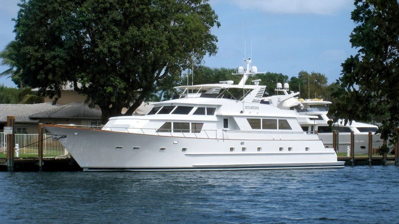 Крупная яхта Marlin в Саратове