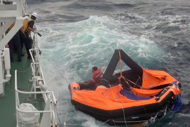 5 Августа Тайфун в японском море