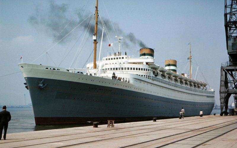 SS Rotterdam корабль
