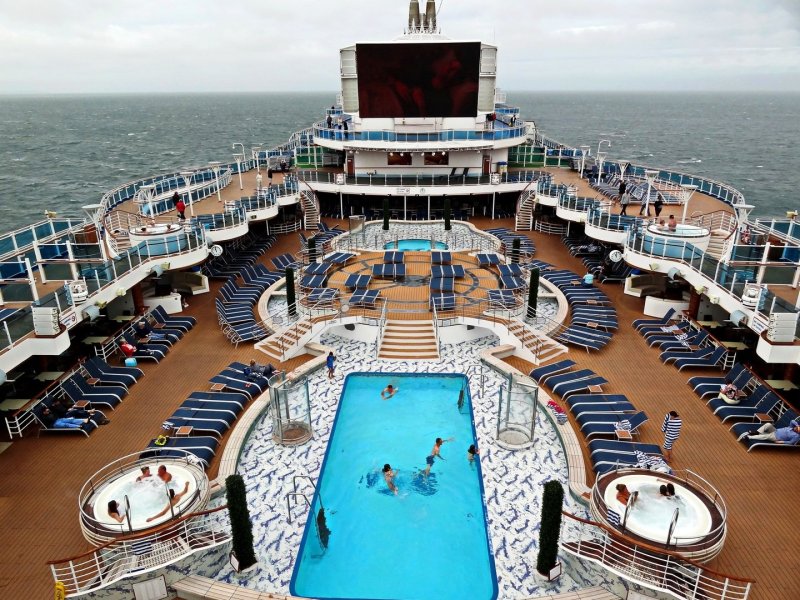Круизный лайнер Royal Princess