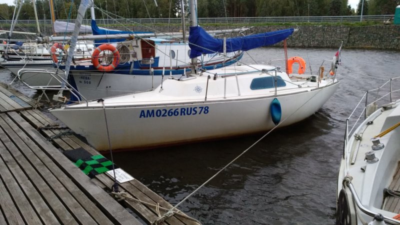 Conrad 30 яхта