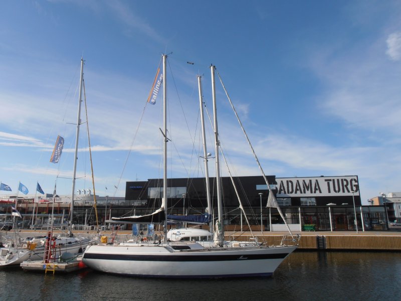 Vessel Minna