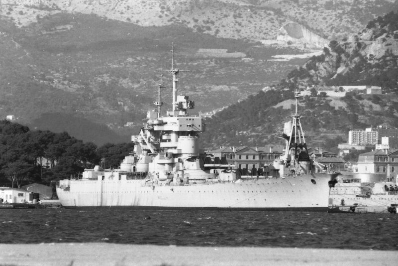 Линкор Жан бар 1957 год