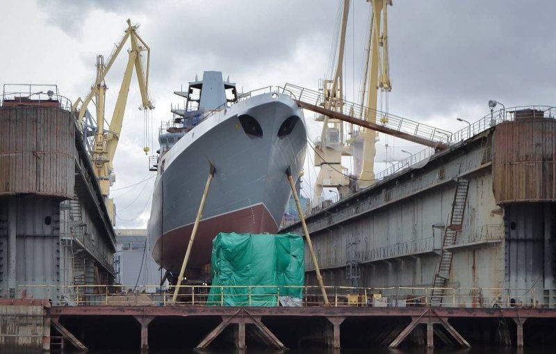 Фрегат 22350 Адмирал Головко