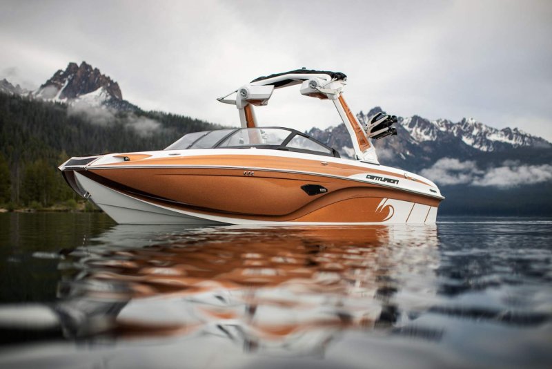Катер Centurion ri237