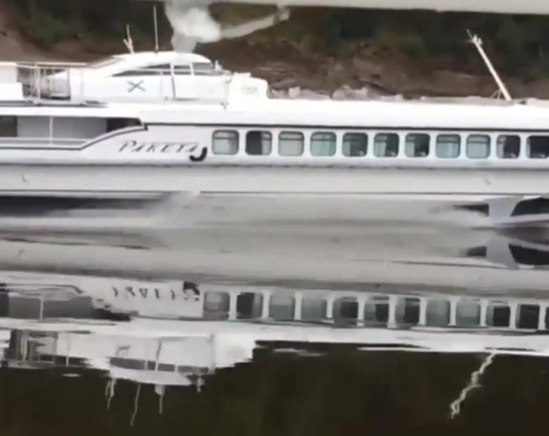 На подводных крыльях ладуо Киренск