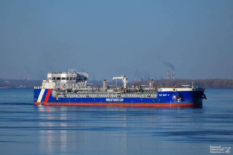 RST 27 нефтяной танкер/6980