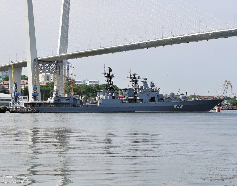 Корабль Адмирал Пантелеев Владивосток