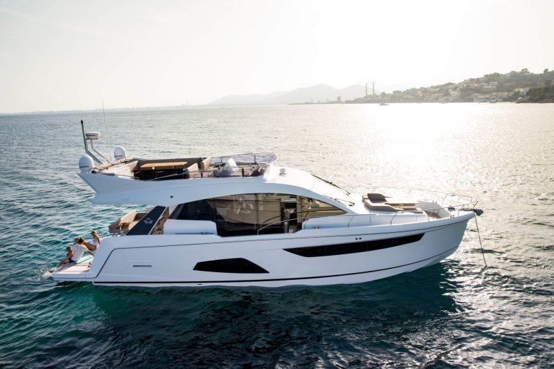 Sealine 530