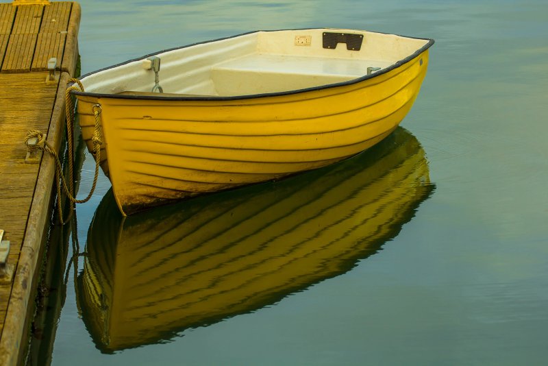 Лодка на воде