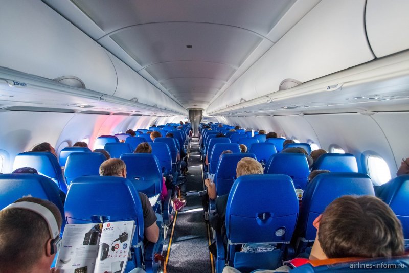 Самолёт Аэробус а320 салон