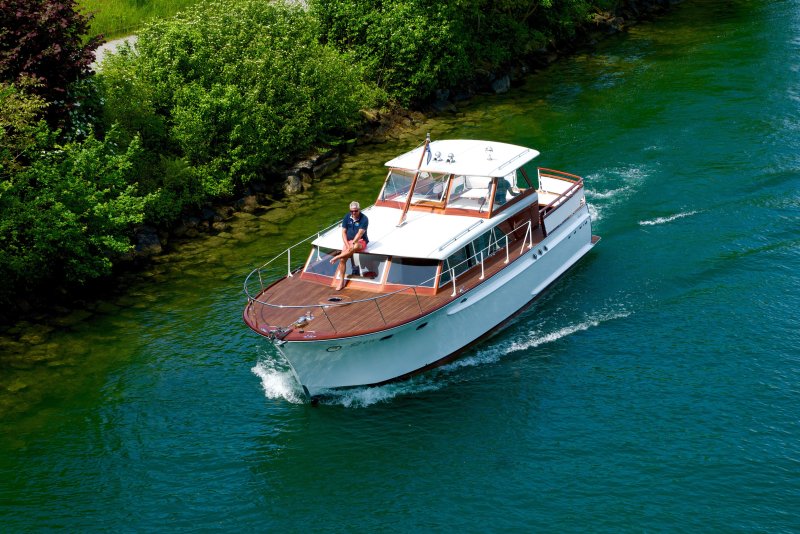 Катер Boat Boot 27