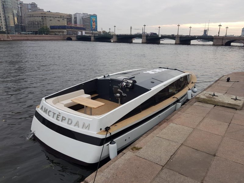Амстердам лодка Санкт-Петербург