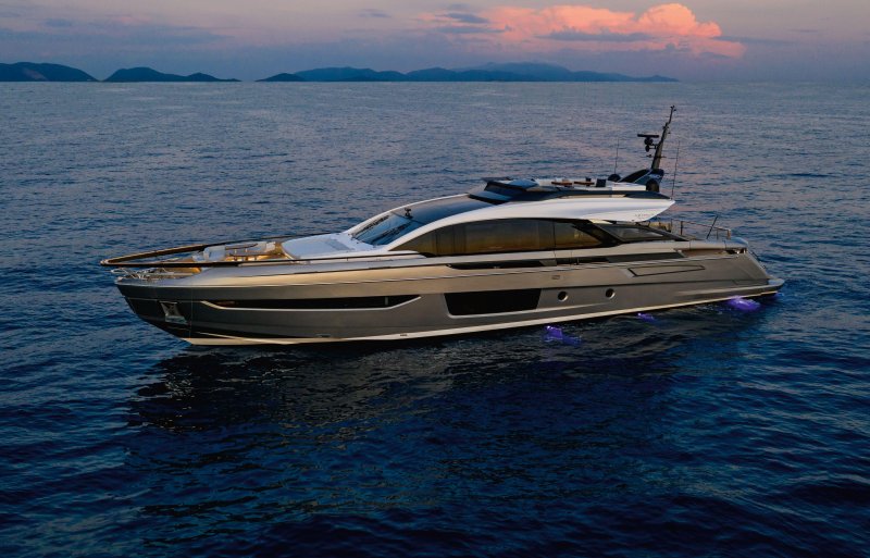 Azimut 10