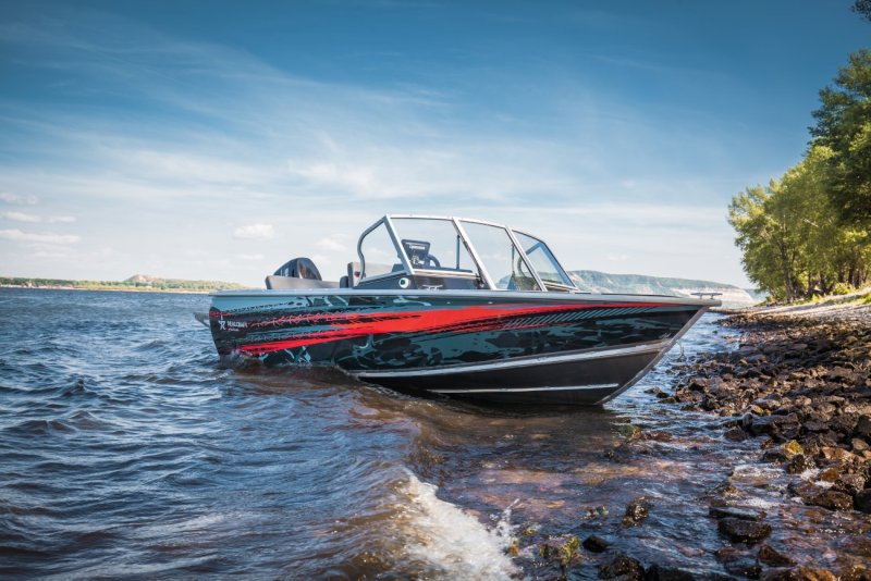 Моторная лодка REALCRAFT 470