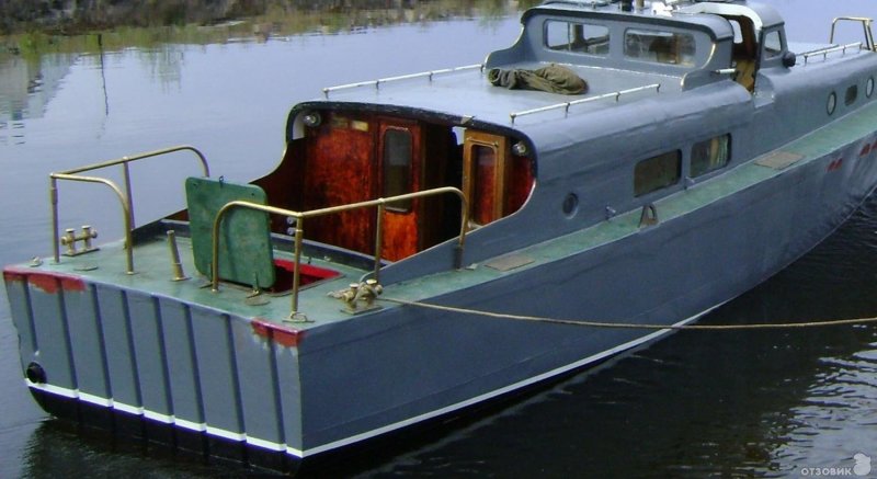 Катер Адмиралтеец 371 бис