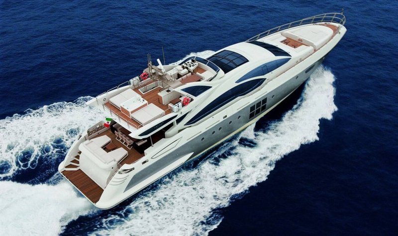 Яхта Azimut grande 120sl