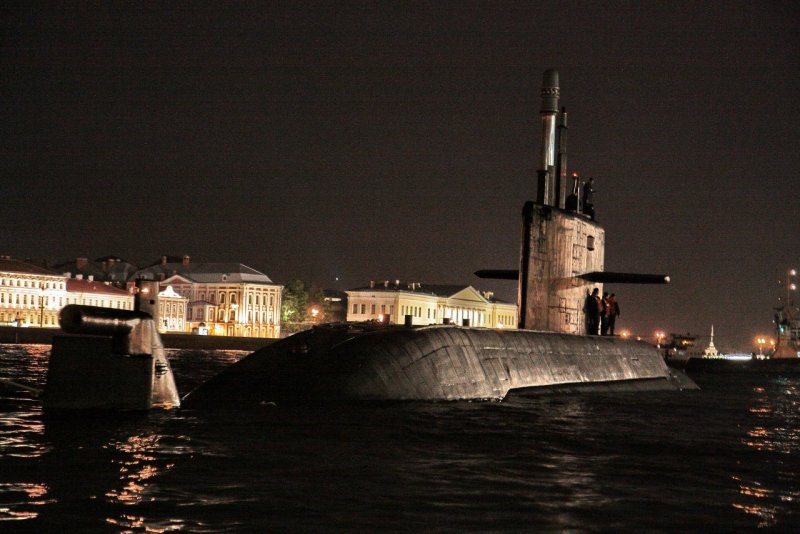 Подводная лодка Санкт-Петербург проекта 677