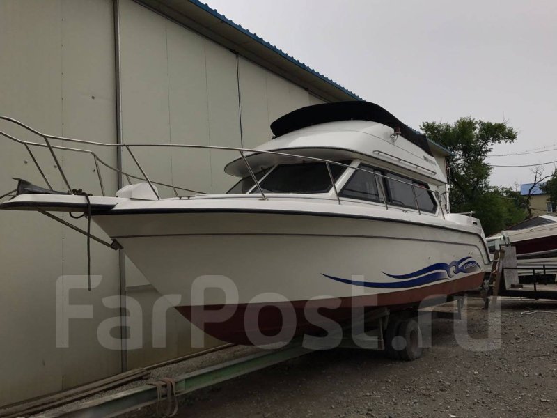 Яхта Carver 28