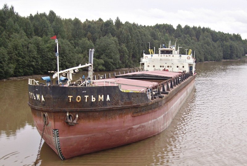 Сухогруз Тотьма