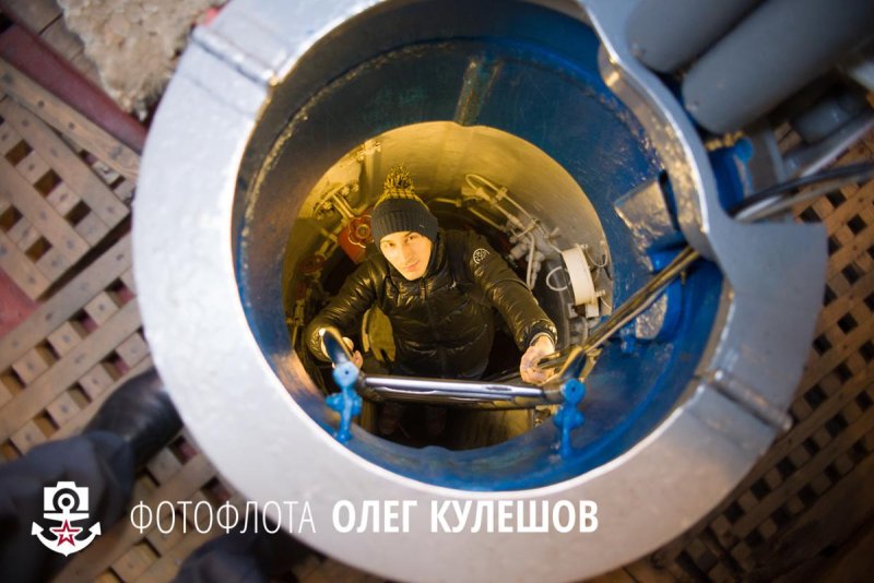 Рубочный люк подводной лодки