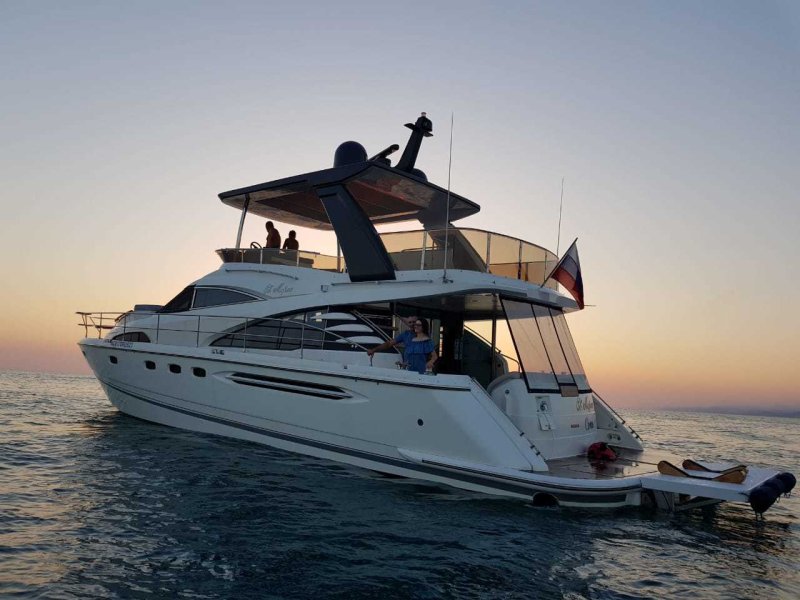 Fairline Squadron 58