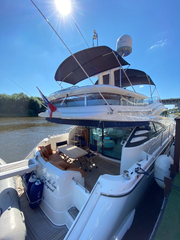 Fairline Squadron 56