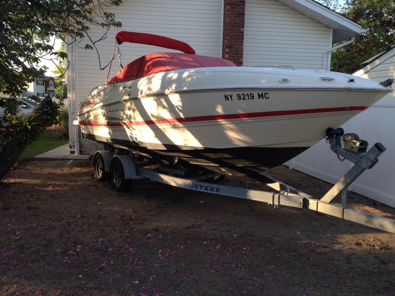 Maxum 2400 sc3