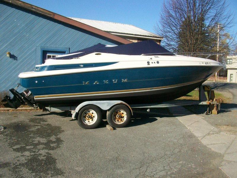 Maxum 2300 1996