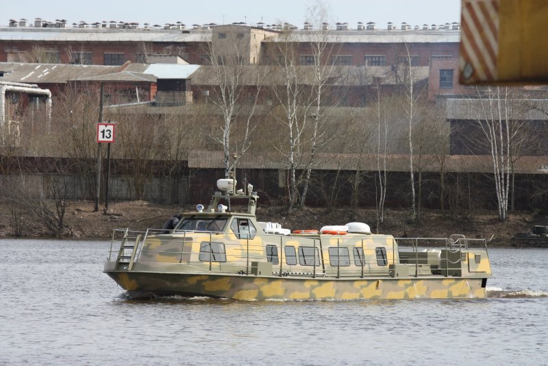 Катер КС-110-35