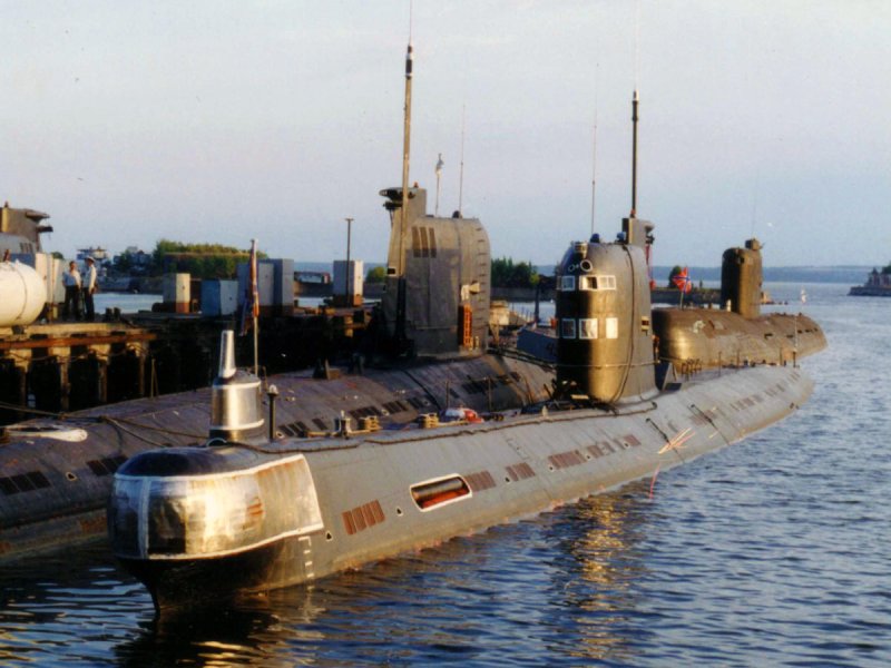 Подводная лодка проекта 641 в Кронштадте