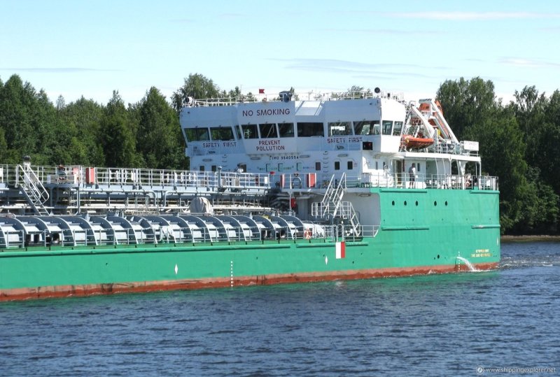 RST 27 судно