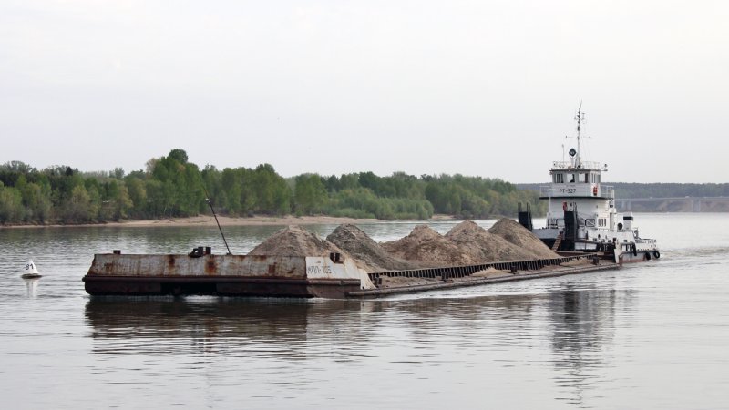 Морская баржа