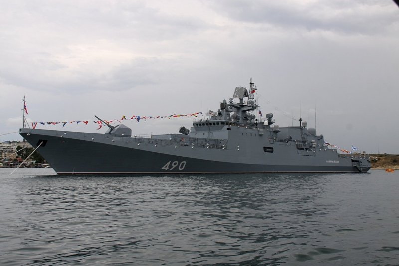Фрегат 11356 Адмирал Эссен