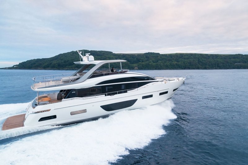 Princess Yachts y85