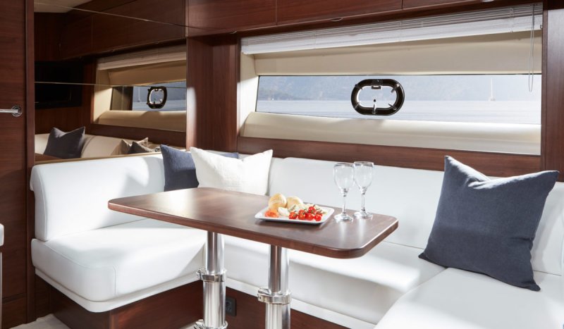Princess v50 Deck Saloon