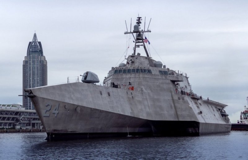 Корабль прибрежной зоны USS Kansas City (LCS-22)