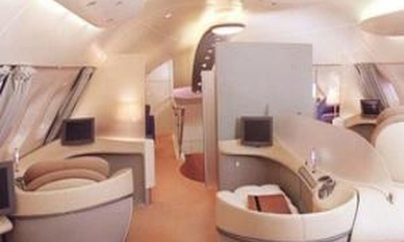 Двухэтажный Аэробус 380