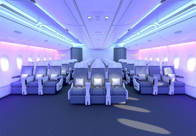 Airbus a380 пассажирский салон