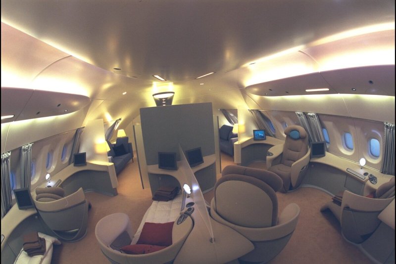 Самолет а380 салон