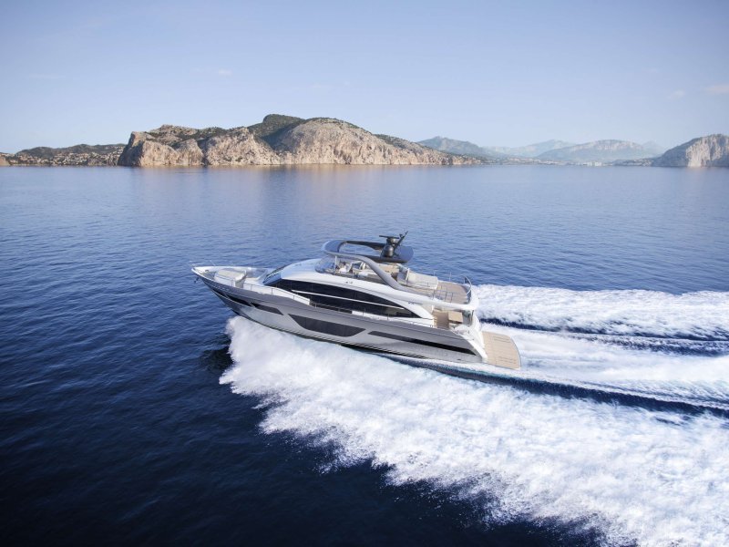 Яхта Princess s78 (2022)