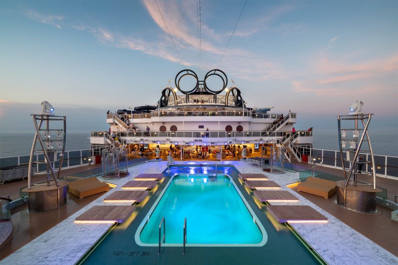 Круизный корабль MSC Seaview