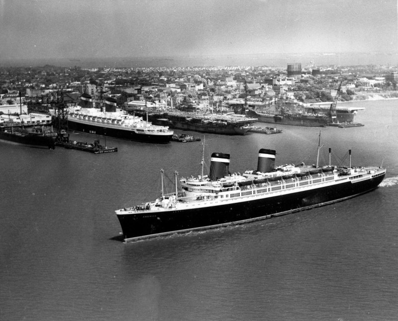SS American Star лайнер