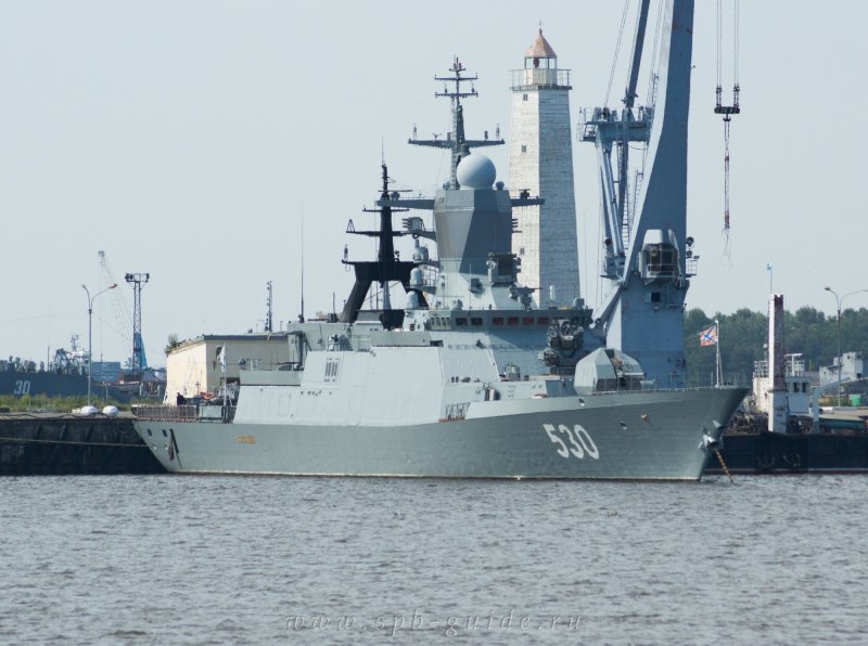 Корабль Шабалин в Кронштадте