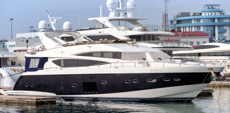 Яхта Princess 85my 2009