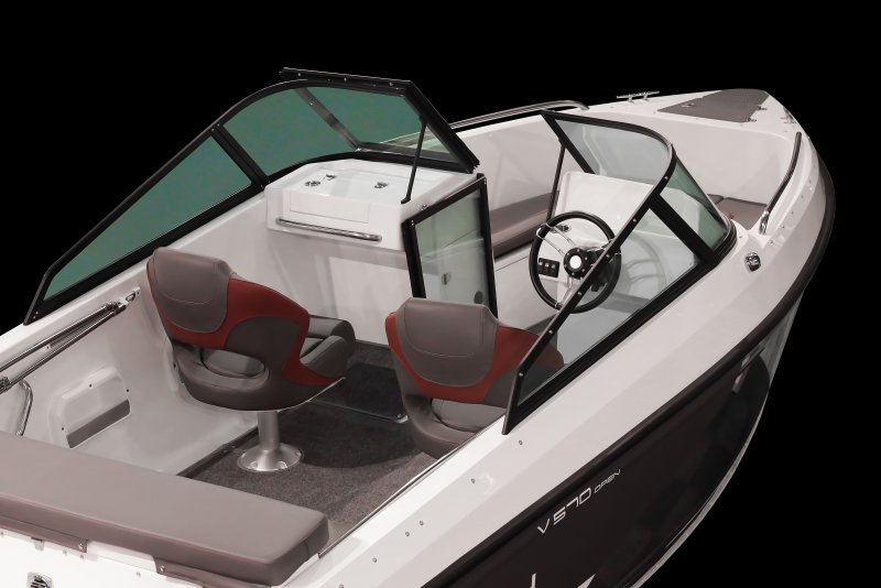 Лодка Victory 570 open