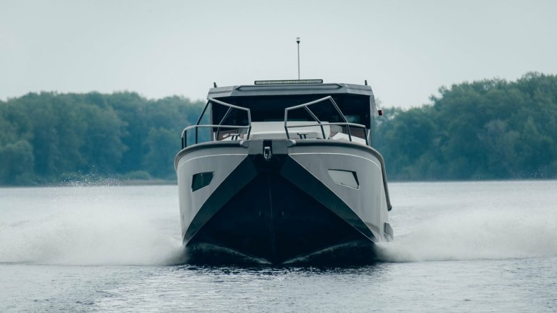 Victory a8 катер